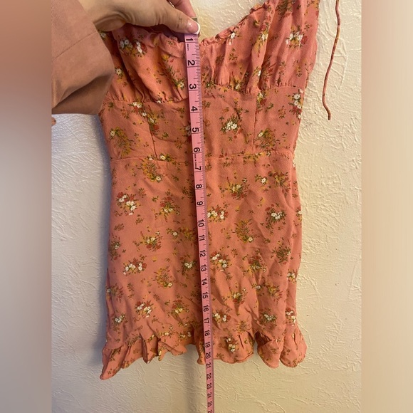 Reformation dress - Picture 14 of 15